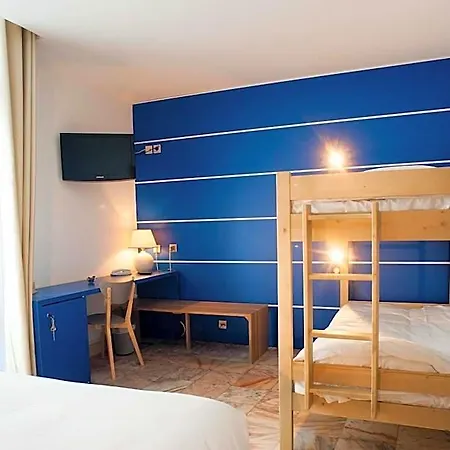 Le Dauphin